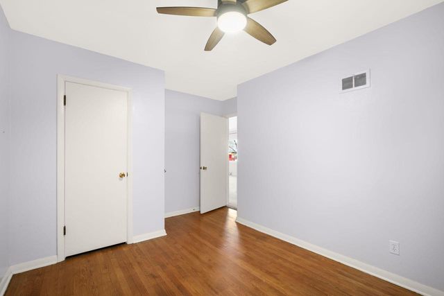 N69W21023 Pleasant STREET, Menomonee Falls, WI 53051