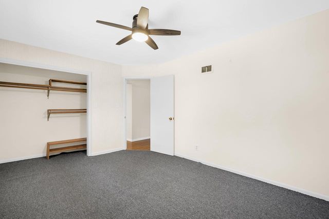 N69W21023 Pleasant STREET, Menomonee Falls, WI 53051