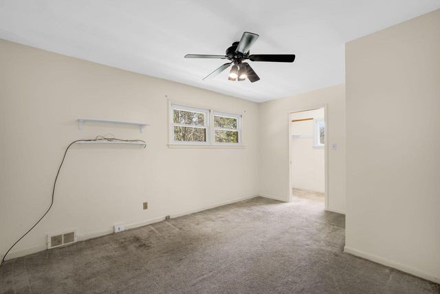 N69W21023 Pleasant STREET, Menomonee Falls, WI 53051