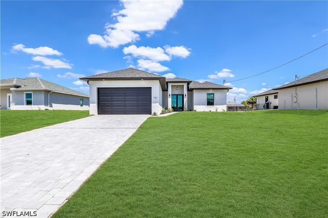 1721 NW 2nd ST, Cape Coral, FL 33993