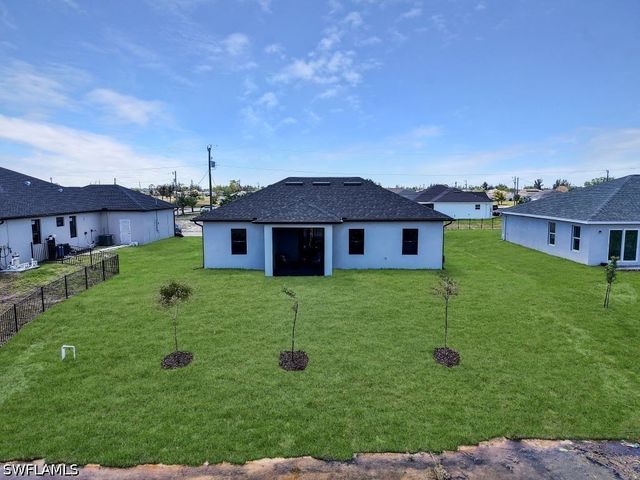 1721 NW 2nd ST, Cape Coral, FL 33993