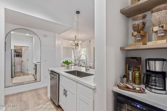 5401 E VAN BUREN Street 1088, Phoenix, AZ 85008