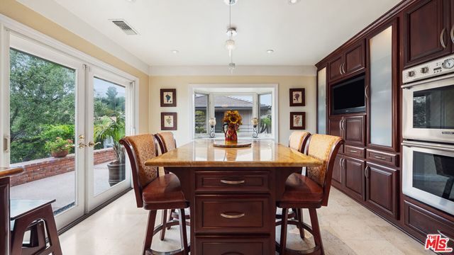 1910 Las Flores Drive, Glendale, CA 91207