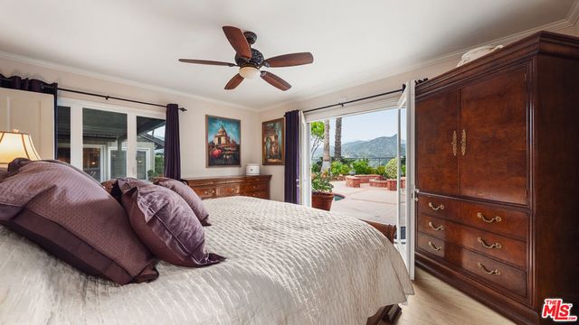 1910 Las Flores Drive, Glendale, CA 91207