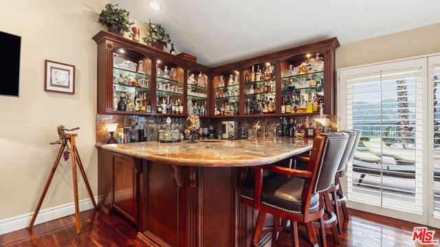 1910 Las Flores Drive, Glendale, CA 91207