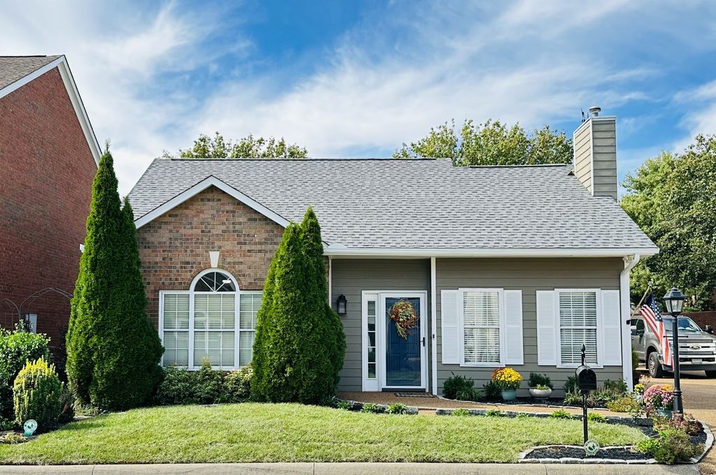 2073 Roderick Cir, Franklin, TN 37064