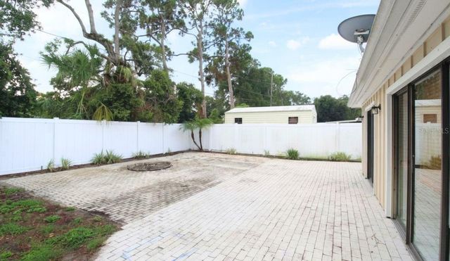 2516 E MILMAR DRIVE, Sarasota, FL 34237