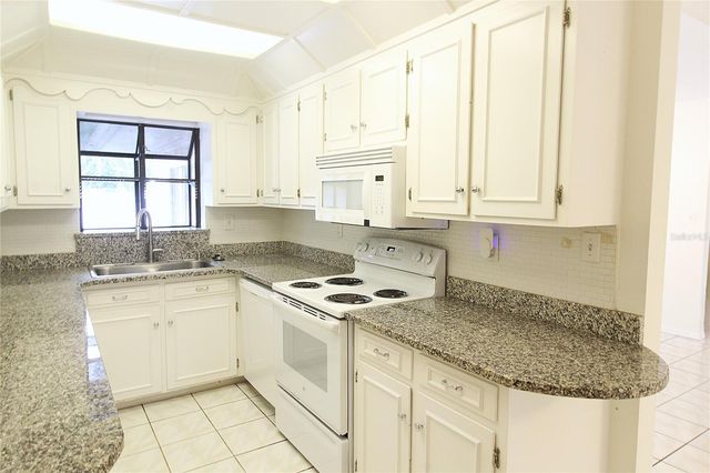 2516 E MILMAR DRIVE, Sarasota, FL 34237