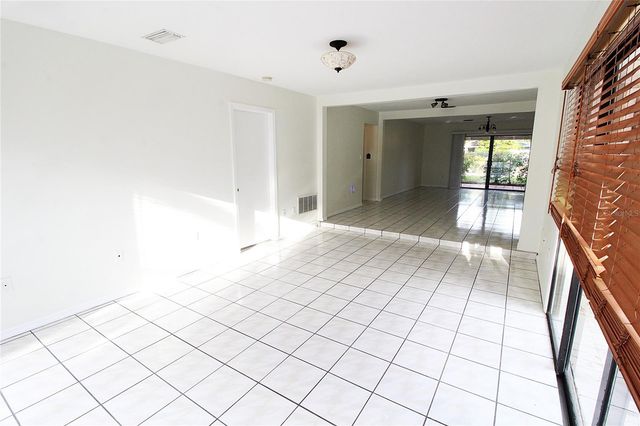 2516 E MILMAR DRIVE, Sarasota, FL 34237
