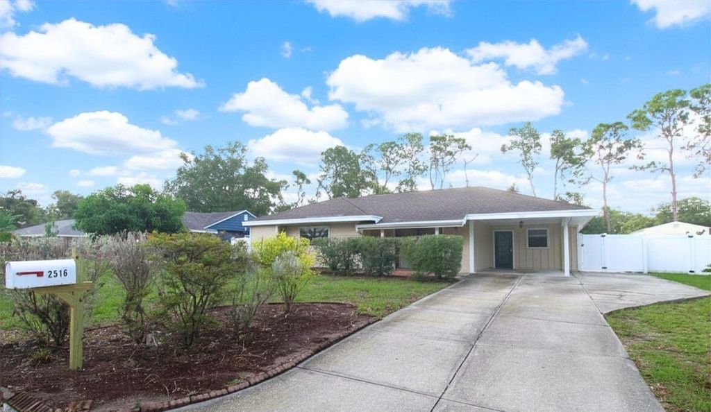 2516 E MILMAR DRIVE, Sarasota, FL 34237