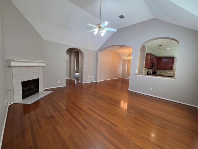 1344 Wentworth Drive, Lewisville, TX 75067