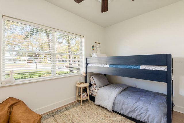 4704 W EL PRADO BOULEVARD, Tampa, FL 33629