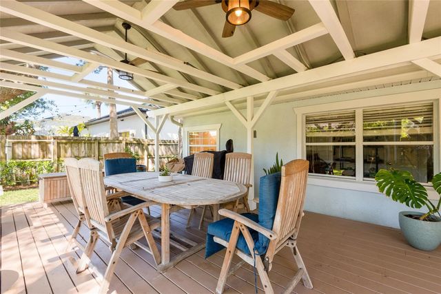 4704 W EL PRADO BOULEVARD, Tampa, FL 33629