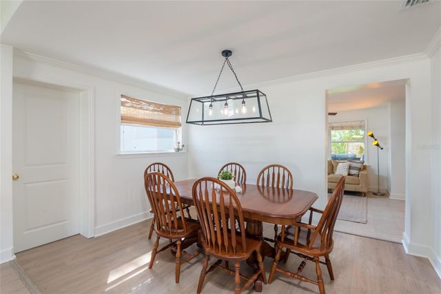 4704 W EL PRADO BOULEVARD, Tampa, FL 33629