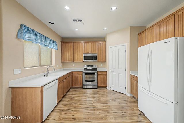 18521 N DAVIS Drive, Maricopa, AZ 85138