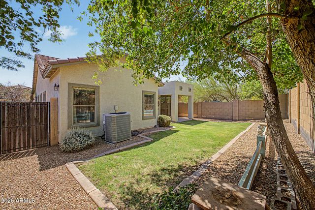 18521 N DAVIS Drive, Maricopa, AZ 85138