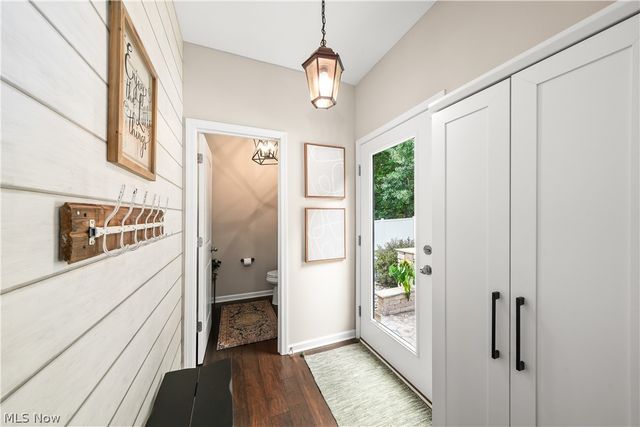 2160 Hunting Valley Lane, Streetsboro, OH 44241