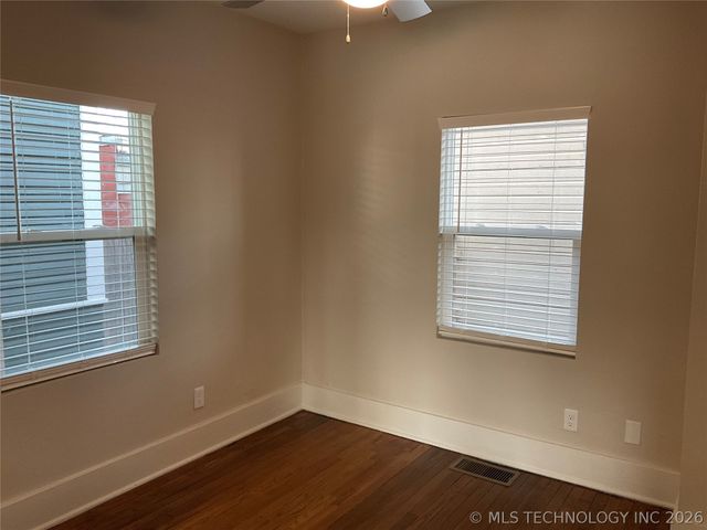 1349 E 6th Street, Tulsa, OK 74120