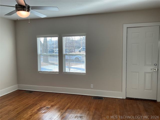 1349 E 6th Street, Tulsa, OK 74120