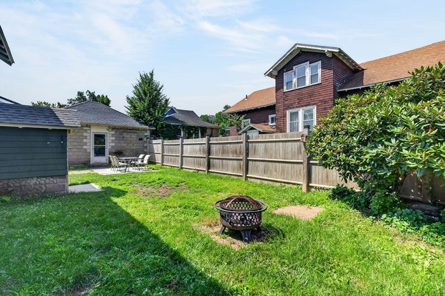 274 Clarendon St, Fitchburg, MA 01420