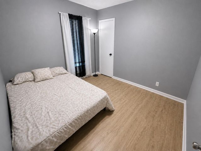 5239 Beaverbrook Drive, Houston, TX 77084