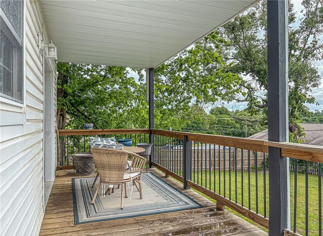 301 Old Farm Road, Harrison, AR 72601