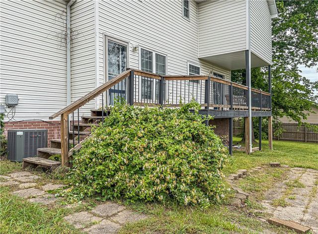 301 Old Farm Road, Harrison, AR 72601