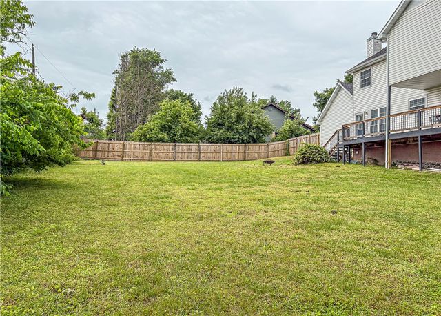 301 Old Farm Road, Harrison, AR 72601