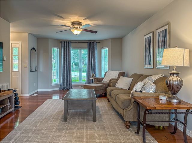 301 Old Farm Road, Harrison, AR 72601