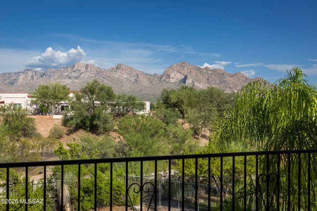 10640 N Stargazer Drive, Tucson, AZ 85737