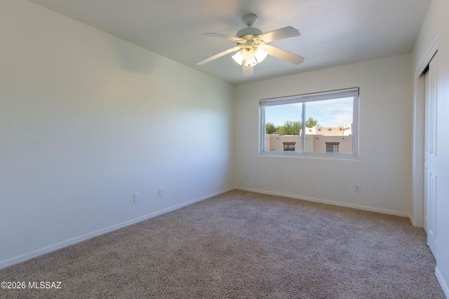 10640 N Stargazer Drive, Tucson, AZ 85737