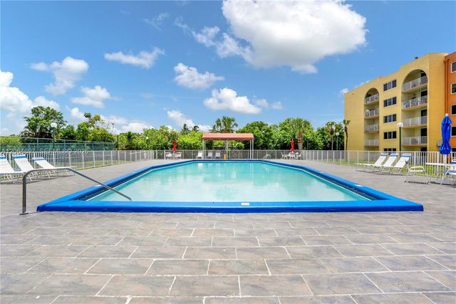 6970 NW 186th Street 3-409A, Hialeah, FL 33015