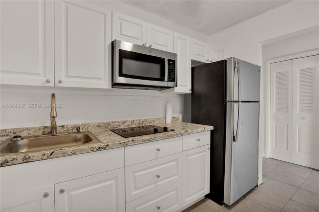 6970 NW 186th Street 3-409A, Hialeah, FL 33015