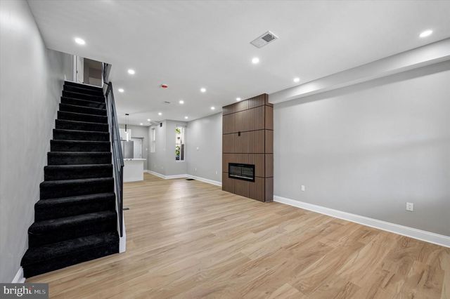 1616 N ROBINSON ST, Philadelphia, PA 19151
