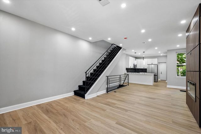 1616 N ROBINSON ST, Philadelphia, PA 19151