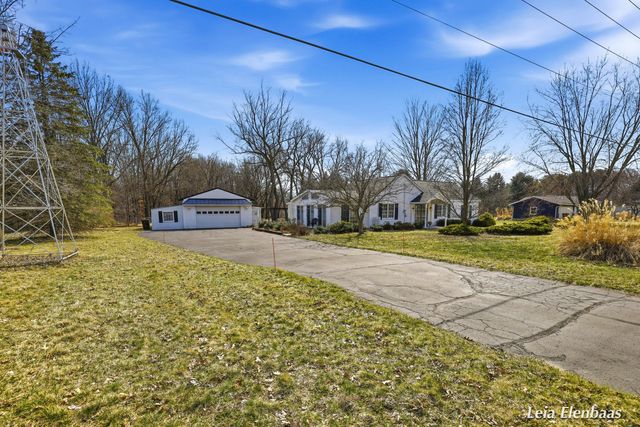 4612 13 Mile Road Ne, Algoma Twp, MI 49341