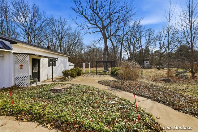 4612 13 Mile Road Ne, Algoma Twp, MI 49341