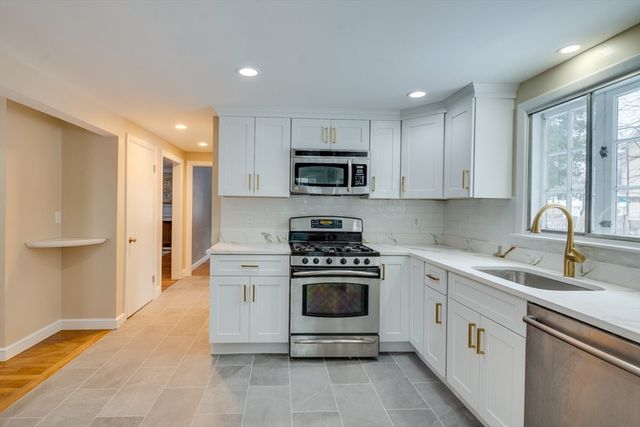 63 Dexter Road, Lexington, MA 02420