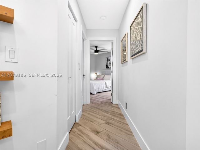 719 Crystal Ct, Weston, FL 33326