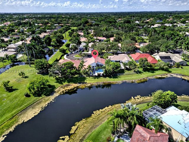 719 Crystal Ct, Weston, FL 33326