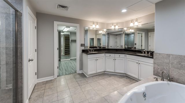 914 Main Street 1503, Houston, TX 77002