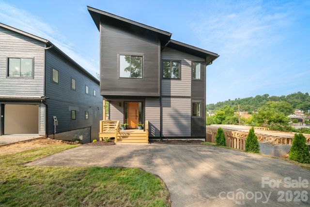 41 Johnson Drive, Asheville, NC 28804