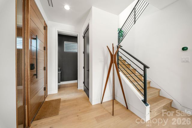 41 Johnson Drive, Asheville, NC 28804