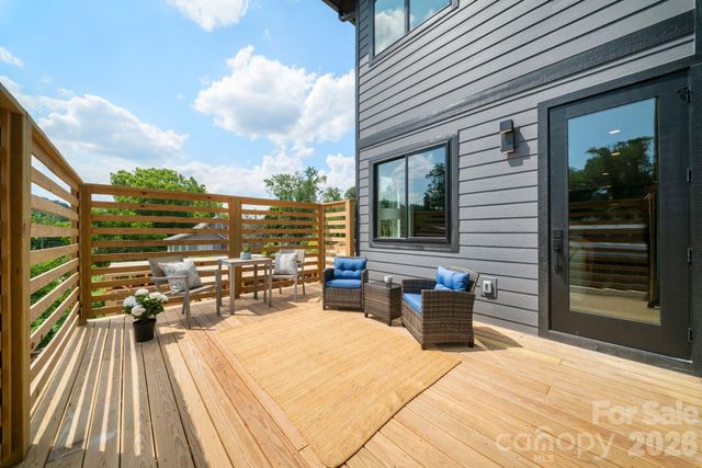 41 Johnson Drive, Asheville, NC 28804