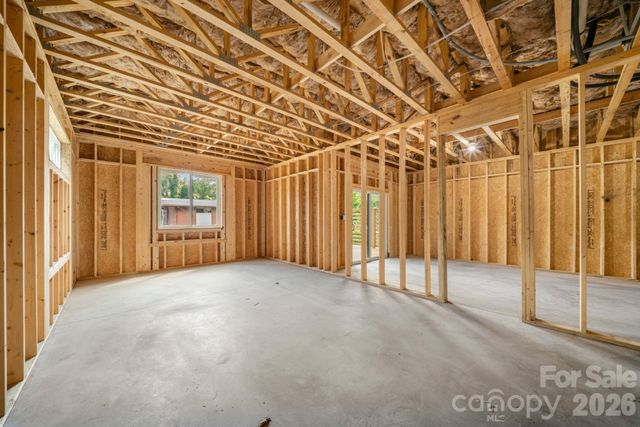 41 Johnson Drive, Asheville, NC 28804