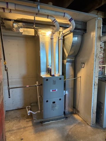 7115 S Peoria Street, Chicago, IL 60621