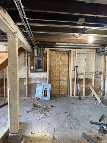 7115 S Peoria Street, Chicago, IL 60621