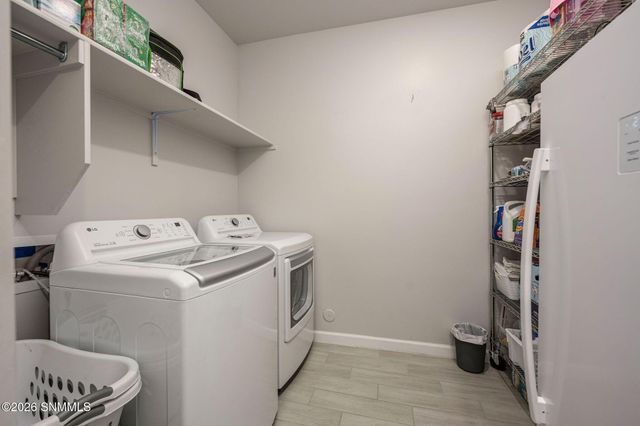 391 Red Cap Court, Las Cruces, NM 88007
