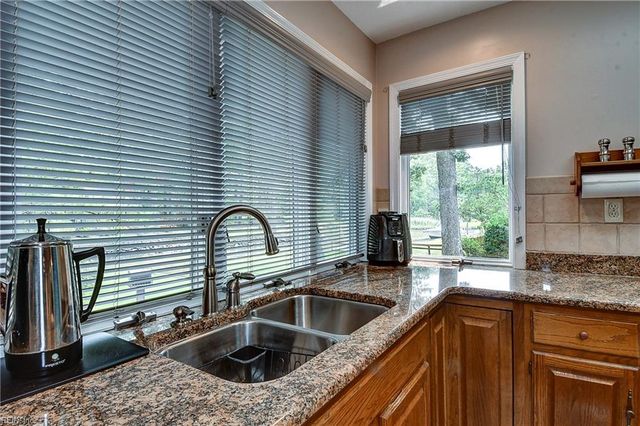 242 Lucian CT, Norfolk, VA 23502