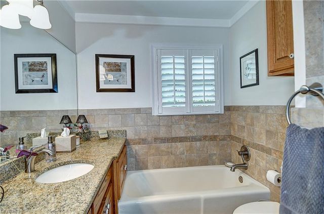 242 Lucian CT, Norfolk, VA 23502